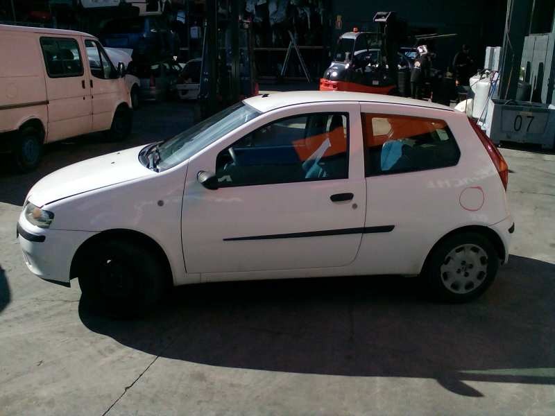 fiat punto berlina (188) del año 2002