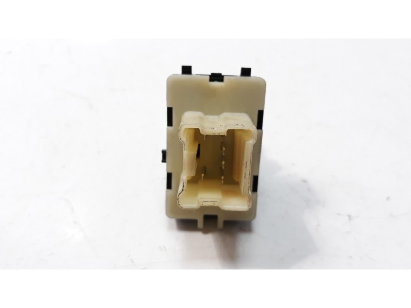 Recambio de mando elevalunas delantero derecho para renault clio iv 1.2 16v referencia OEM IAM 254218614R IAF930017HQ EWSRE069
