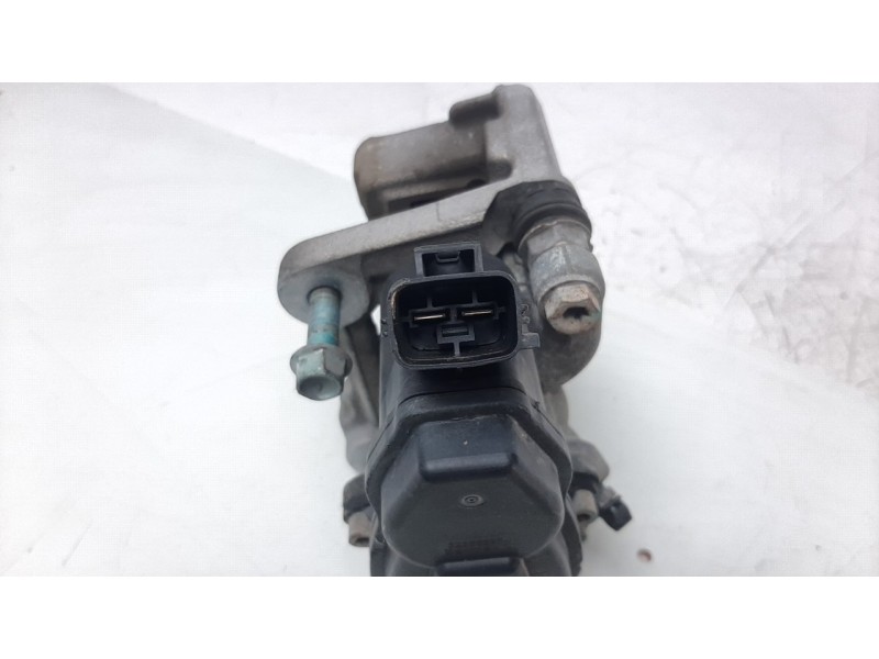 Recambio de pinza de freno trasera derecha para mazda cx-3 2.0 cat referencia OEM IAM 32355597B  