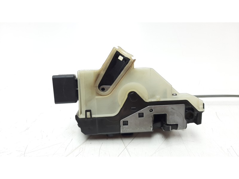Recambio de cerradura puerta delantera derecha para citroen ds4 1.6 e-hdi fap referencia OEM IAM 9685351480  