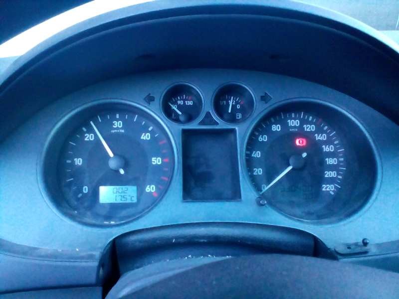 seat ibiza (6l1) del año 2006