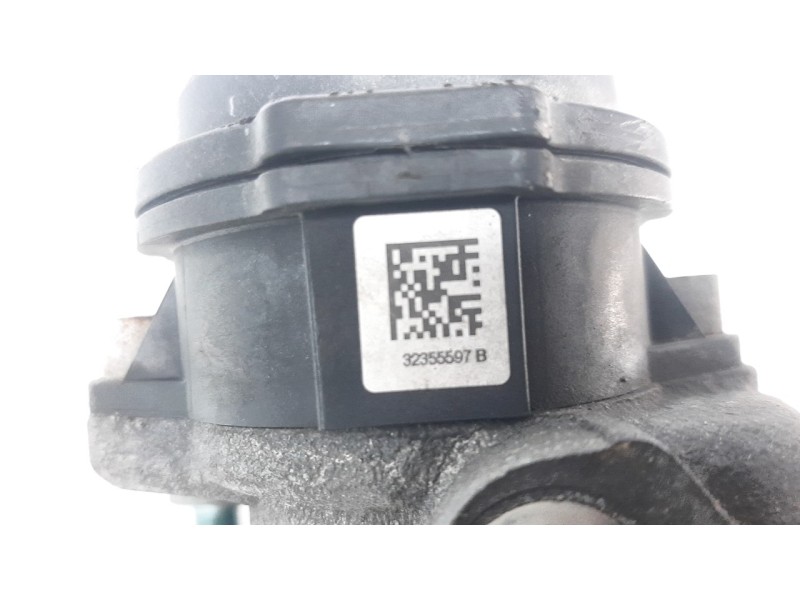 Recambio de pinza de freno trasera derecha para mazda cx-3 2.0 cat referencia OEM IAM 32355597B  