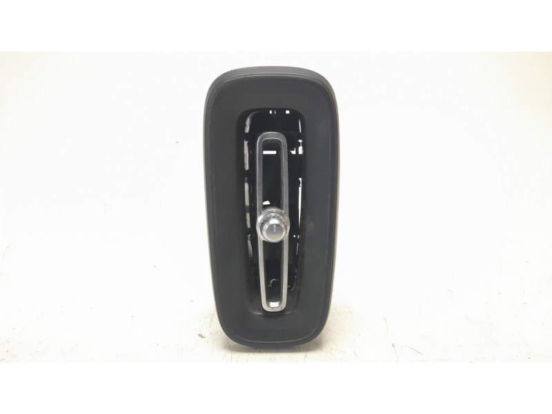 Recambio de rejilla aireadora para volvo xc 40 1.5 cat referencia OEM IAM 31477269  