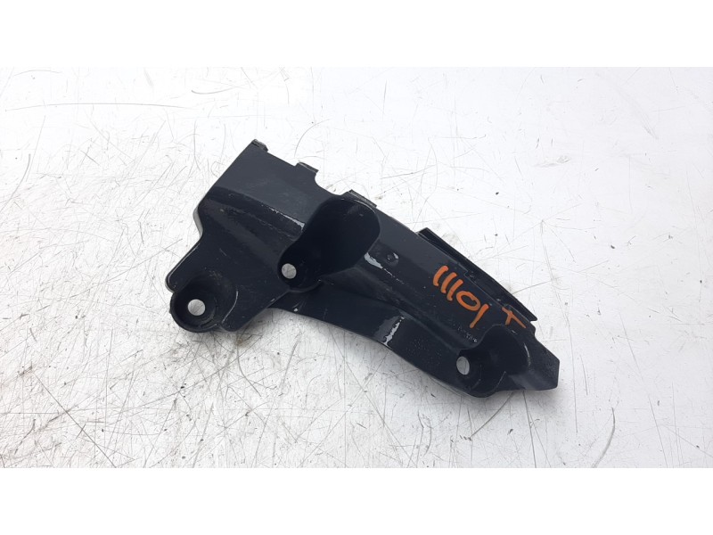 Recambio de moldura para peugeot 308 1.6 16v e-hdi fap referencia OEM IAM 9677934580  