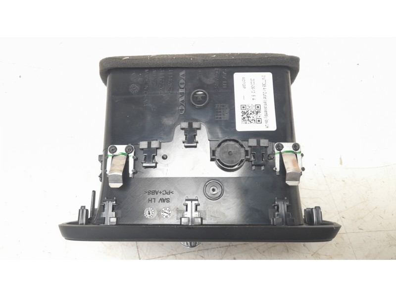Recambio de rejilla aireadora para volvo xc 40 1.5 cat referencia OEM IAM 31477269  