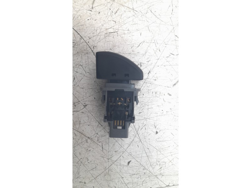Recambio de warning para toyota c-hr hybrid gr sport referencia OEM IAM RH7140H7  
