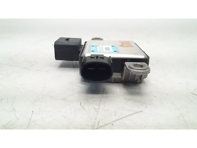 Recambio de modulo electronico para kia niro referencia OEM IAM 25385G2000  