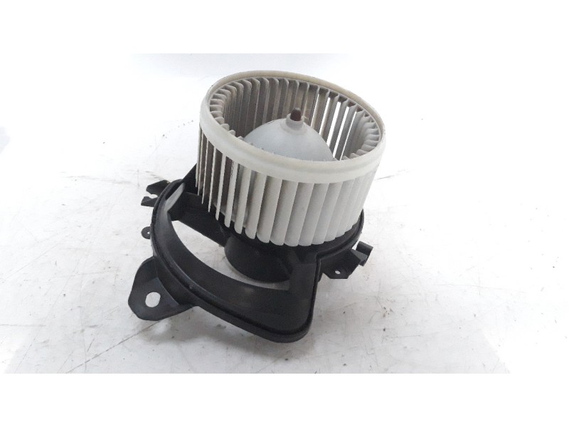 Recambio de ventilador calefaccion para opel corsa e 1.4 referencia OEM IAM 13293624  