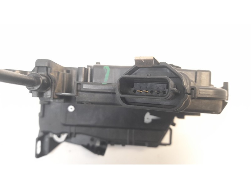 Recambio de cerradura puerta trasera izquierda para renault captur 1.5 dci diesel fap energy referencia OEM IAM 805034742R CRDRE