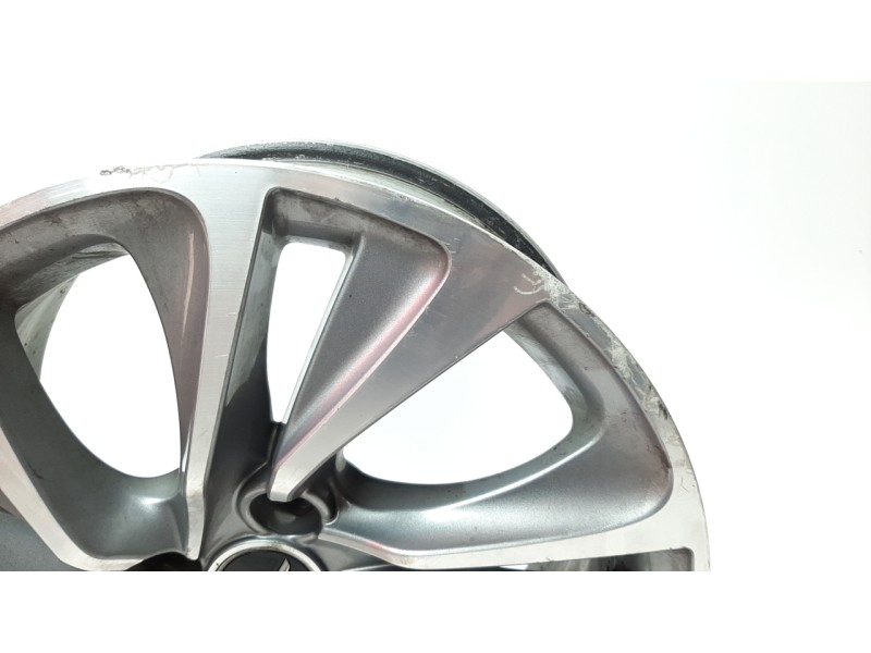 Recambio de llanta para citroen ds4 1.6 e-hdi fap referencia OEM IAM 9688832277 17PULGADAS 