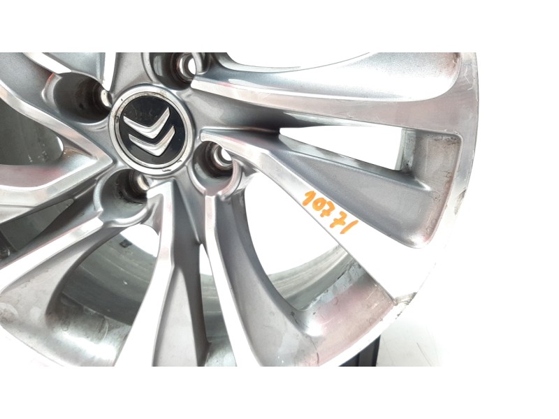 Recambio de llanta para citroen ds4 1.6 e-hdi fap referencia OEM IAM 9688832277 17PULGADAS 