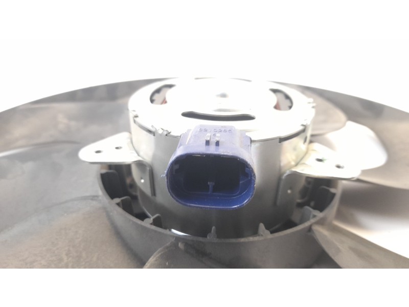 Recambio de electroventilador para renault captur 1.5 dci diesel fap energy referencia OEM IAM 5000991 SR195610 5YY0584