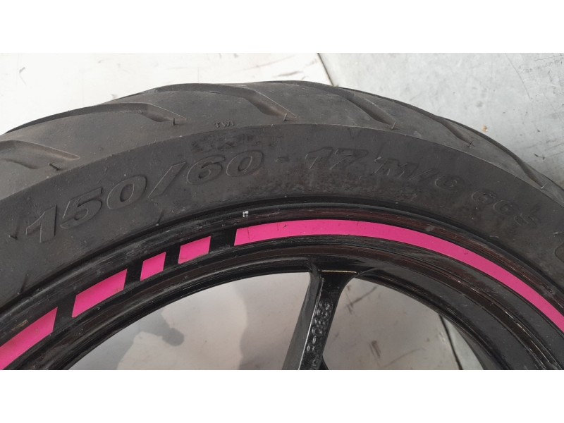 Recambio de llanta para kawasaki ninja 400 referencia OEM IAM 560751540  