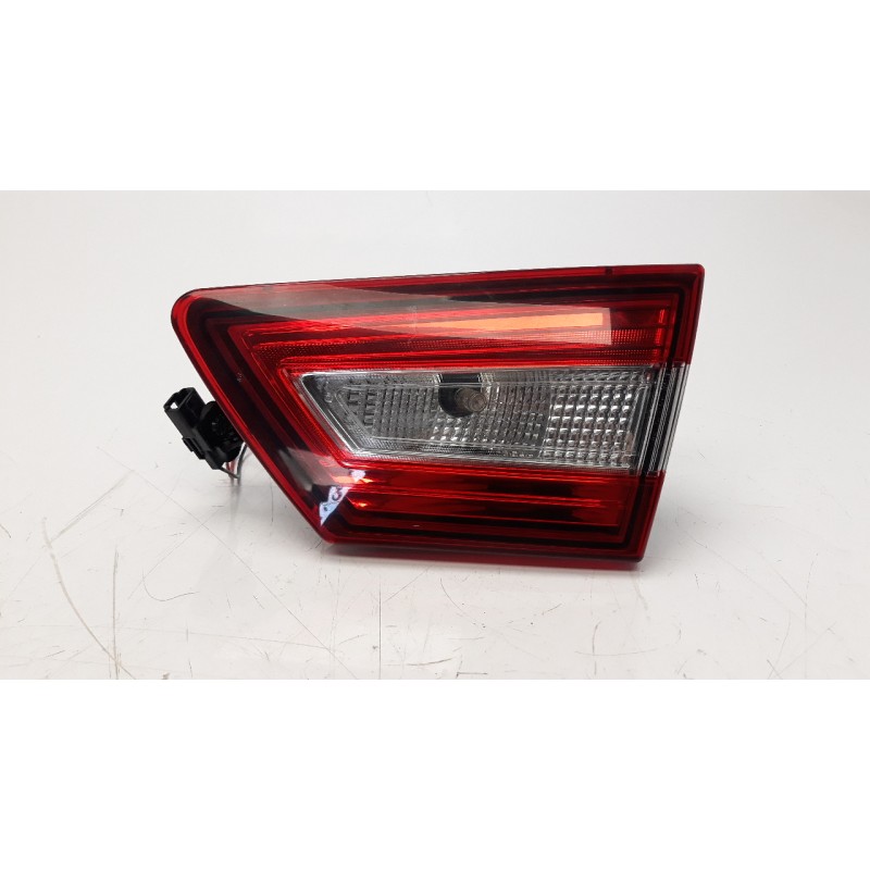 Recambio de piloto trasero derecho interior para renault clio iv 1.2 16v referencia OEM IAM 265505796R 104LLI211 