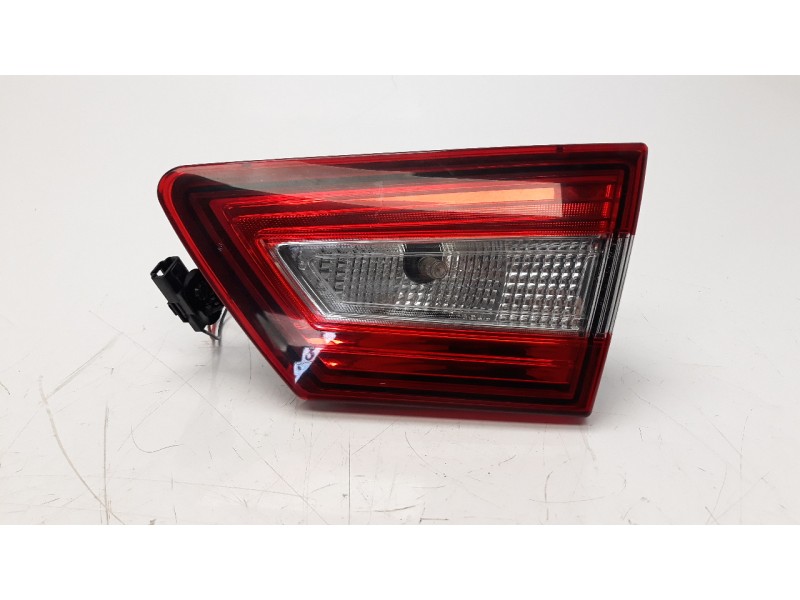 Recambio de piloto trasero derecho interior para renault clio iv 1.2 16v referencia OEM IAM 265505796R 104LLI211 