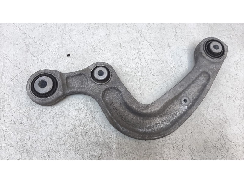 Recambio de brazo suspension inferior trasero izquierdo para audi a4 berlina (8wc) 35 tdi s line referencia OEM IAM 8W0505361E  