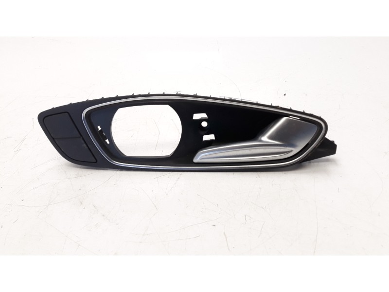 Recambio de maneta interior delantera derecha para audi a1 sportback (8xf) attracted referencia OEM IAM 8X0837020E  