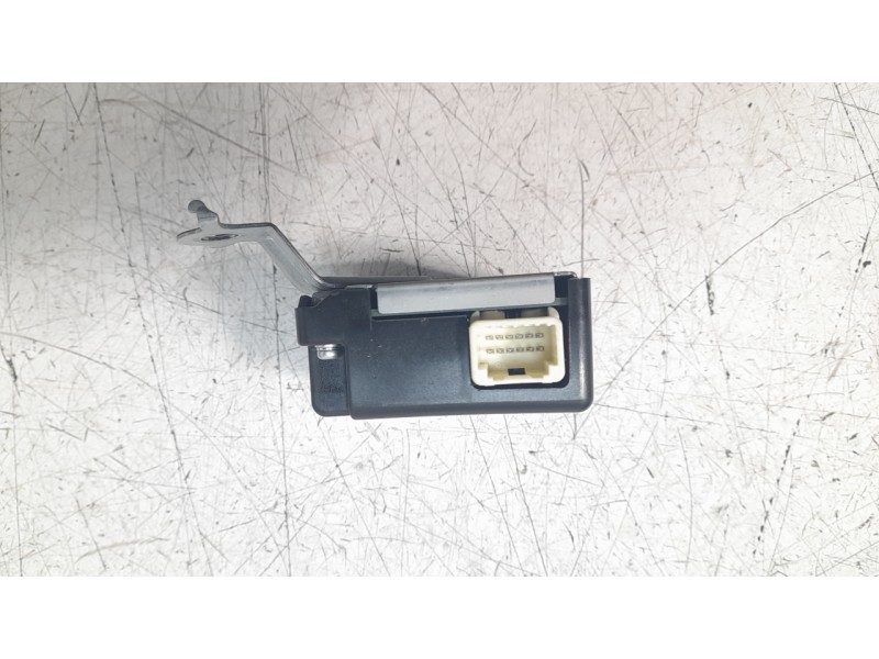 Recambio de modulo electronico para toyota c-hr hybrid gr sport referencia OEM IAM 897B0F4011  