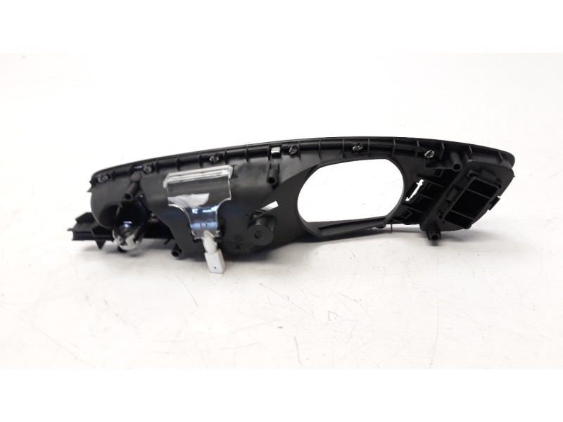 Recambio de maneta interior delantera derecha para audi a1 sportback (8xf) attracted referencia OEM IAM 8X0837020E  