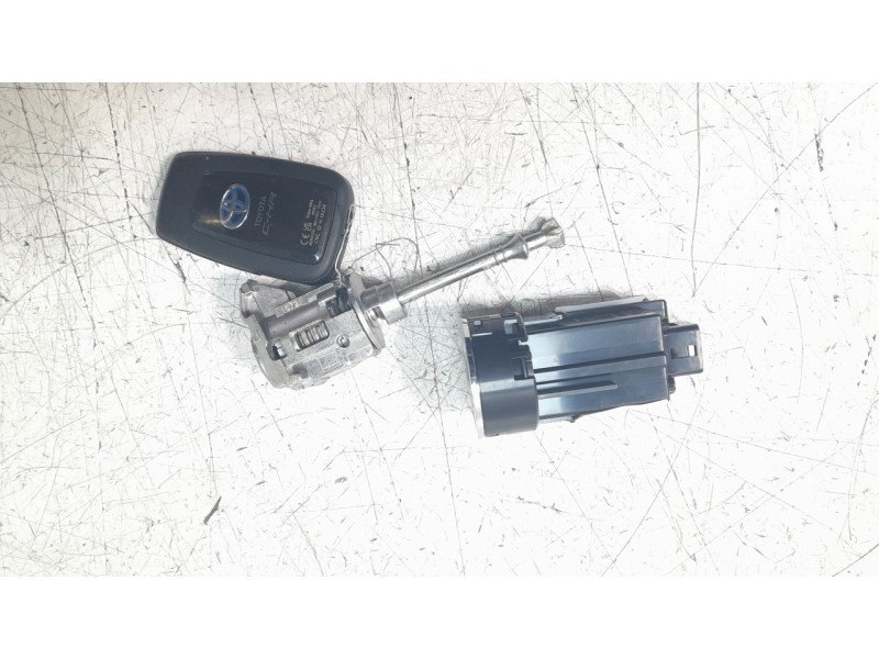 Recambio de conmutador de arranque para toyota c-hr hybrid gr sport referencia OEM IAM 8961102112  