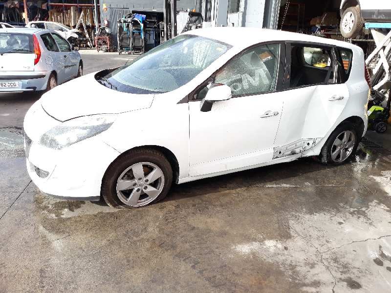 renault scenic iii del año 2010