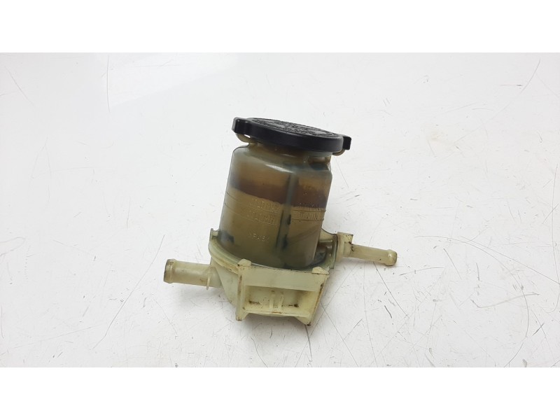 Recambio de deposito servo para toyota land cruiser (j15) 2.8 cat referencia OEM IAM 4436060340  