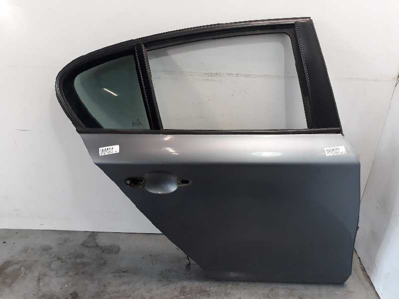 Recambio de puerta trasera derecha para bmw serie 1 berlina (e81/e87) 120d referencia OEM IAM 41527191018  