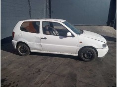 VOLKSWAGEN POLO BERLINA (6N1)