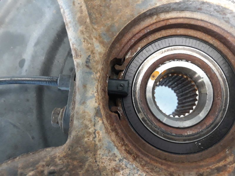 Recambio de mangueta delantera izquierda para toyota yaris (ksp9/scp9/nlp9) 1.4 turbodiesel cat referencia OEM IAM   