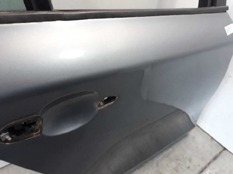 Recambio de puerta trasera derecha para bmw serie 1 berlina (e81/e87) 120d referencia OEM IAM 41527191018  