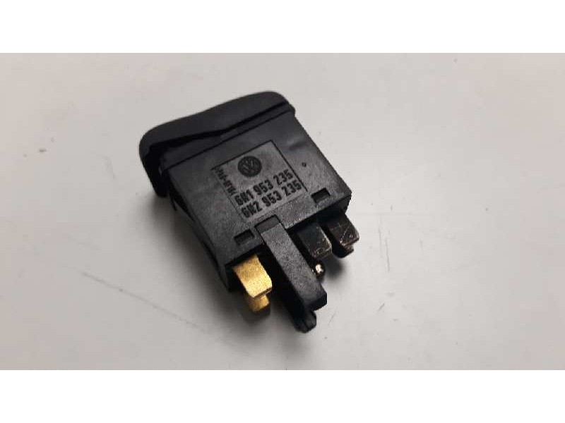 Recambio de warning para volkswagen polo berlina (6n1) básico referencia OEM IAM 6N1953235  