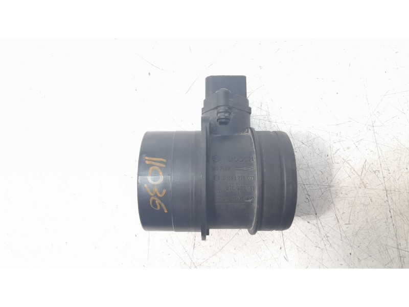 Recambio de caudalimetro para porsche cayenne (typ 9pa) turbo s referencia OEM IAM 07C906461  