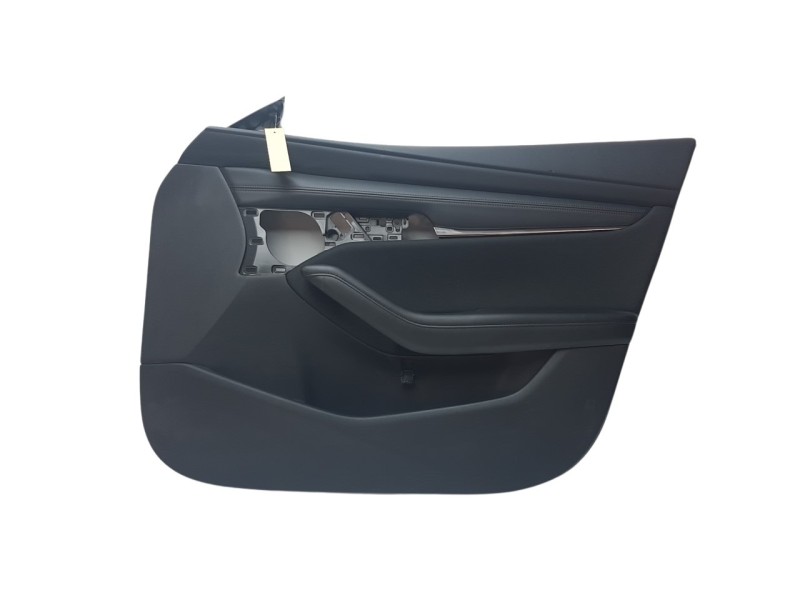 Recambio de guarnecido puerta delantera derecha para mazda 3 berlina (bp) referencia OEM IAM BCJH6843Z  