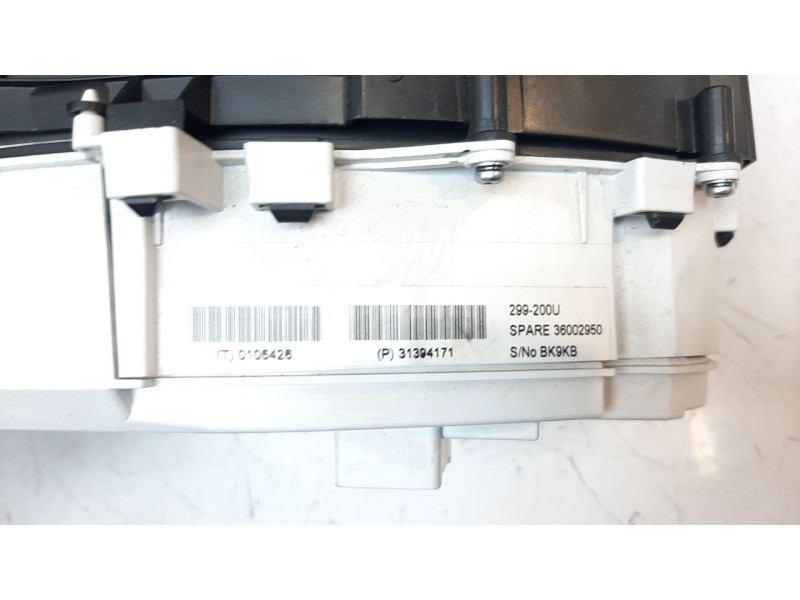 Recambio de cuadro instrumentos para volvo v40 1.6 diesel cat referencia OEM IAM 31376803 31376803 