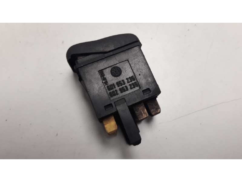 Recambio de warning para volkswagen polo berlina (6n1) básico referencia OEM IAM 6N1953235  
