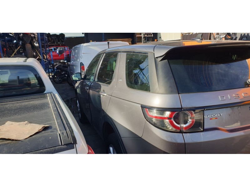 land rover discovery sport del año 2016