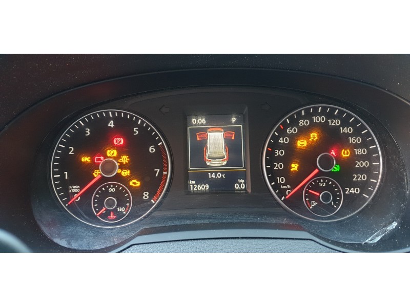 seat alhambra (711) del año 2022