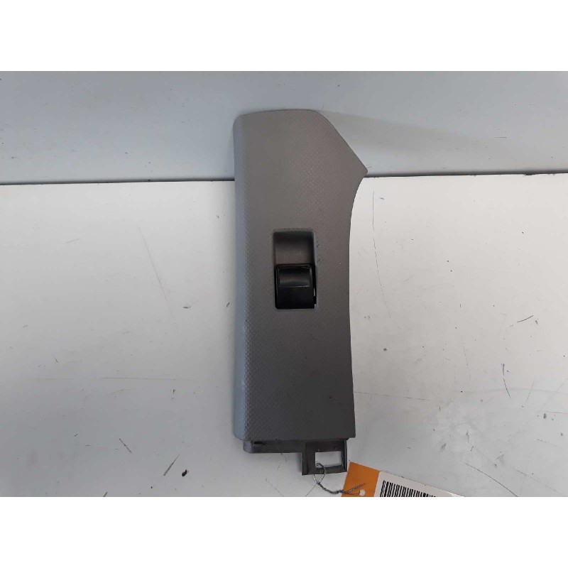 Recambio de mando elevalunas delantero derecho para toyota yaris (ksp9/scp9/nlp9) 1.4 turbodiesel cat referencia OEM IAM 742310D