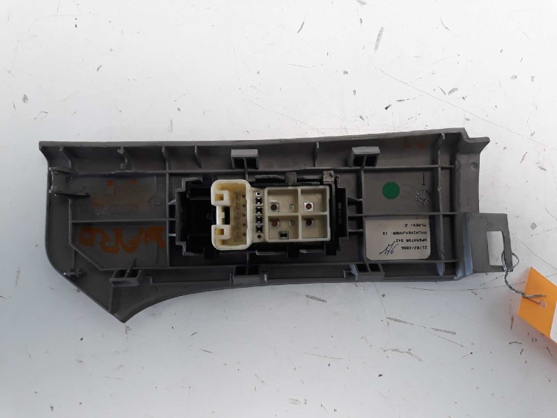 Recambio de mando elevalunas delantero derecho para toyota yaris (ksp9/scp9/nlp9) 1.4 turbodiesel cat referencia OEM IAM 742310D