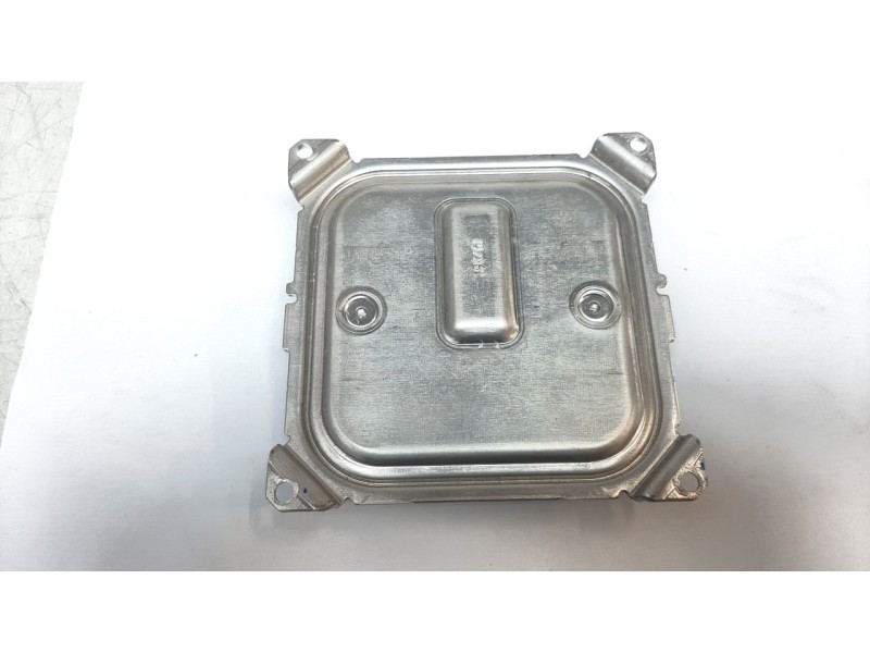 Recambio de centralita luces para renault megane iv grandtour business referencia OEM IAM 260556623R  