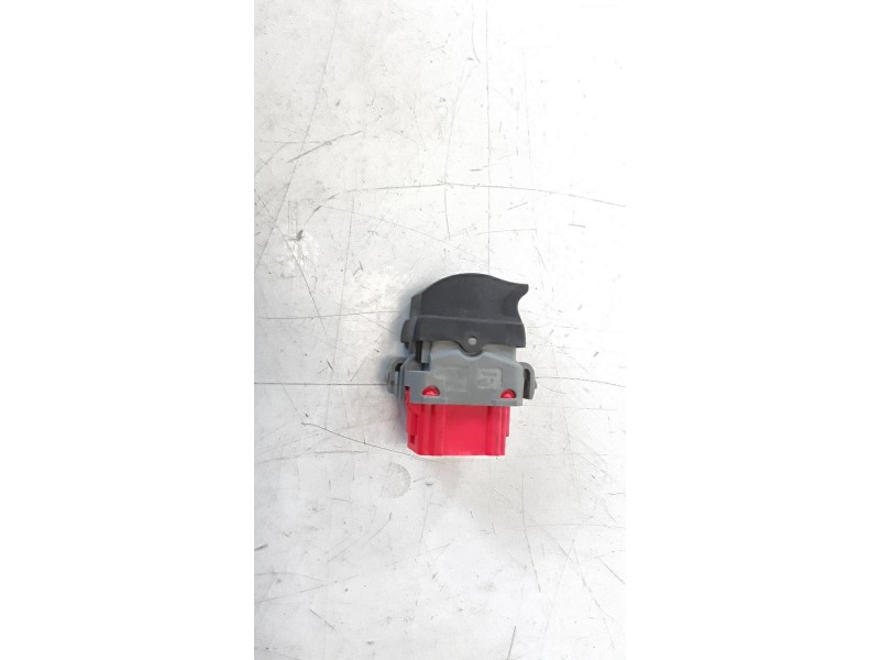 Recambio de mando elevalunas delantero izquierdo para renault master ii phase 2 bus mini - bus 9 - plazas l1h1 referencia OEM IA