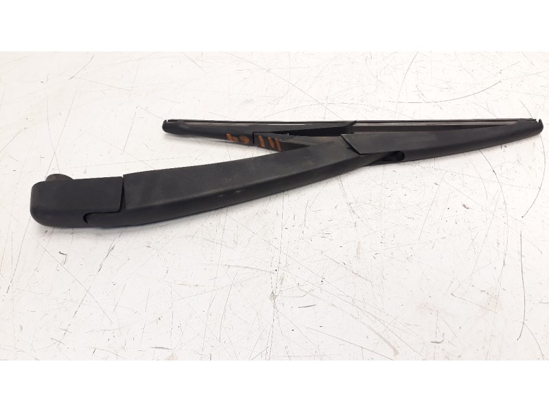 Recambio de brazo limpia trasero para renault captur 0.9 energy referencia OEM IAM 287807006R  