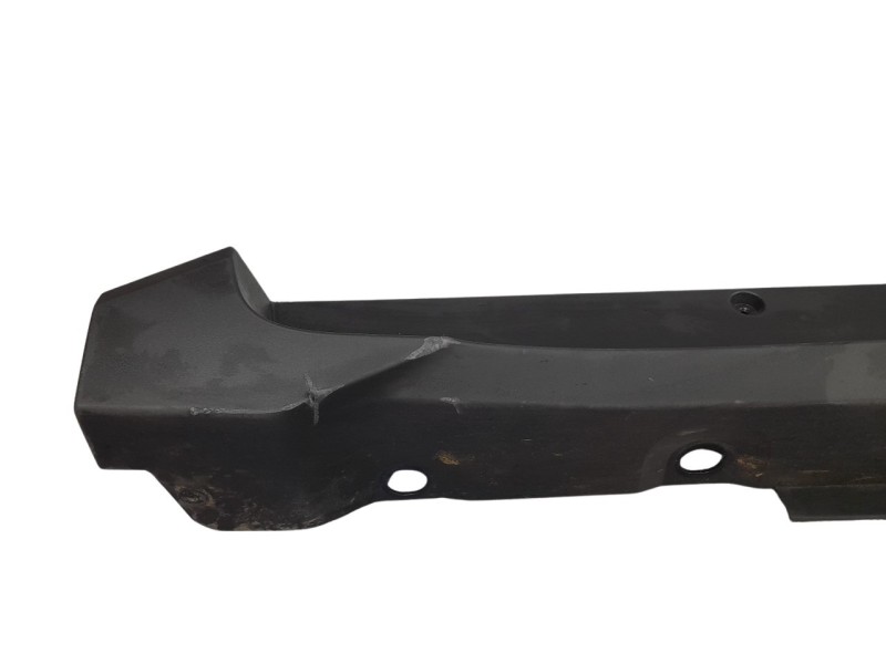 Recambio de estribo para toyota c-hr hybrid gr sport referencia OEM IAM 75852F4010  