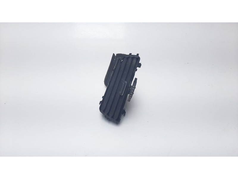 Recambio de rejilla aireadora para volkswagen golf vii sportsvan 2.0 tdi referencia OEM IAM 517819710  