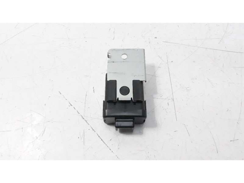 Recambio de modulo electronico para suzuki sx4 1.6 16v cat referencia OEM IAM 3719061M00  