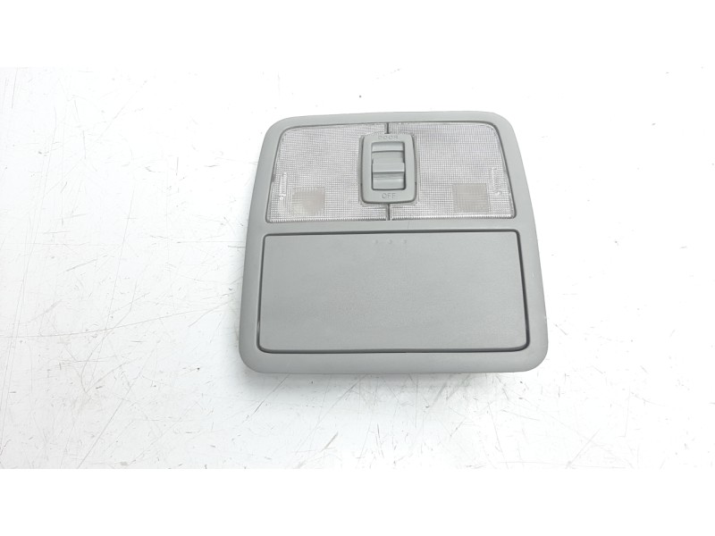 Recambio de luz interior para toyota rav 4 (a3) executive referencia OEM IAM 8126042010  