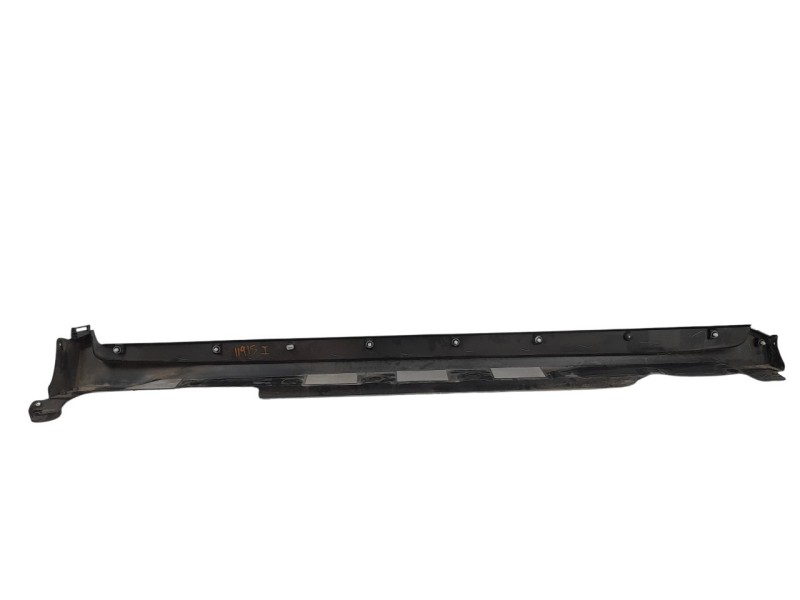 Recambio de estribo para toyota c-hr hybrid gr sport referencia OEM IAM 75852F4010  