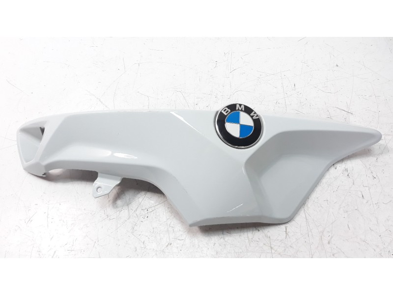 Recambio de carenado delantero izquierdo para bmw f 800 r referencia OEM IAM 46638546359 46638358399 
