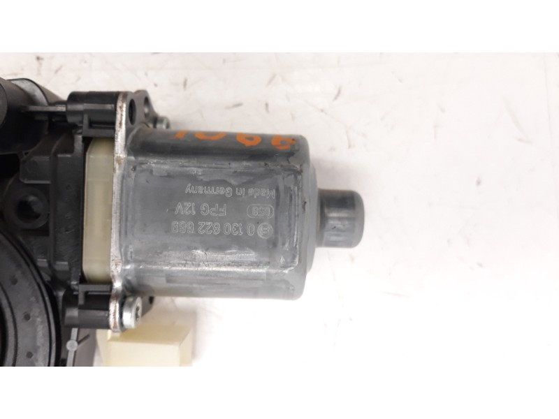 Recambio de motor elevalunas trasero izquierdo para audi a4 berlina (8w2) básico referencia OEM IAM 8W0959811  