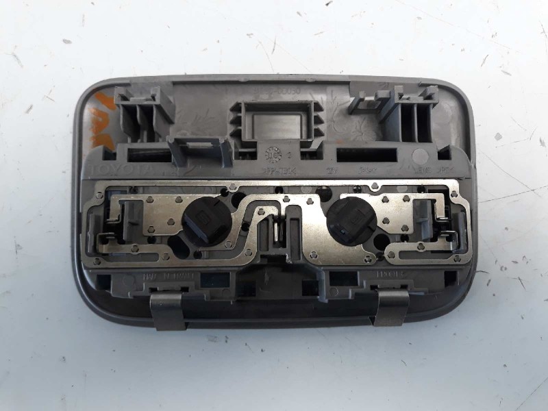 Recambio de luz interior para toyota yaris (ksp9/scp9/nlp9) 1.4 turbodiesel cat referencia OEM IAM 812600D030  
